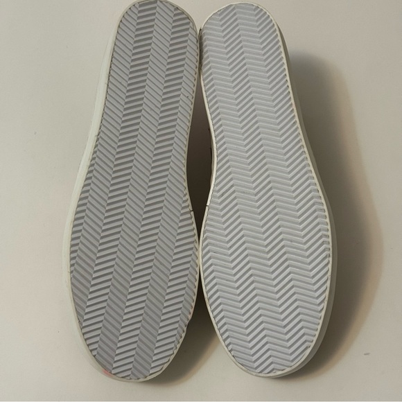 Alice + Olivia Sz 8 leather Sasha Floral Embroidered Slip-On Platform Sneakers - Picture 8 of 9